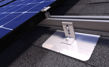 Loose-Tightened-clamps-solar-system-installation