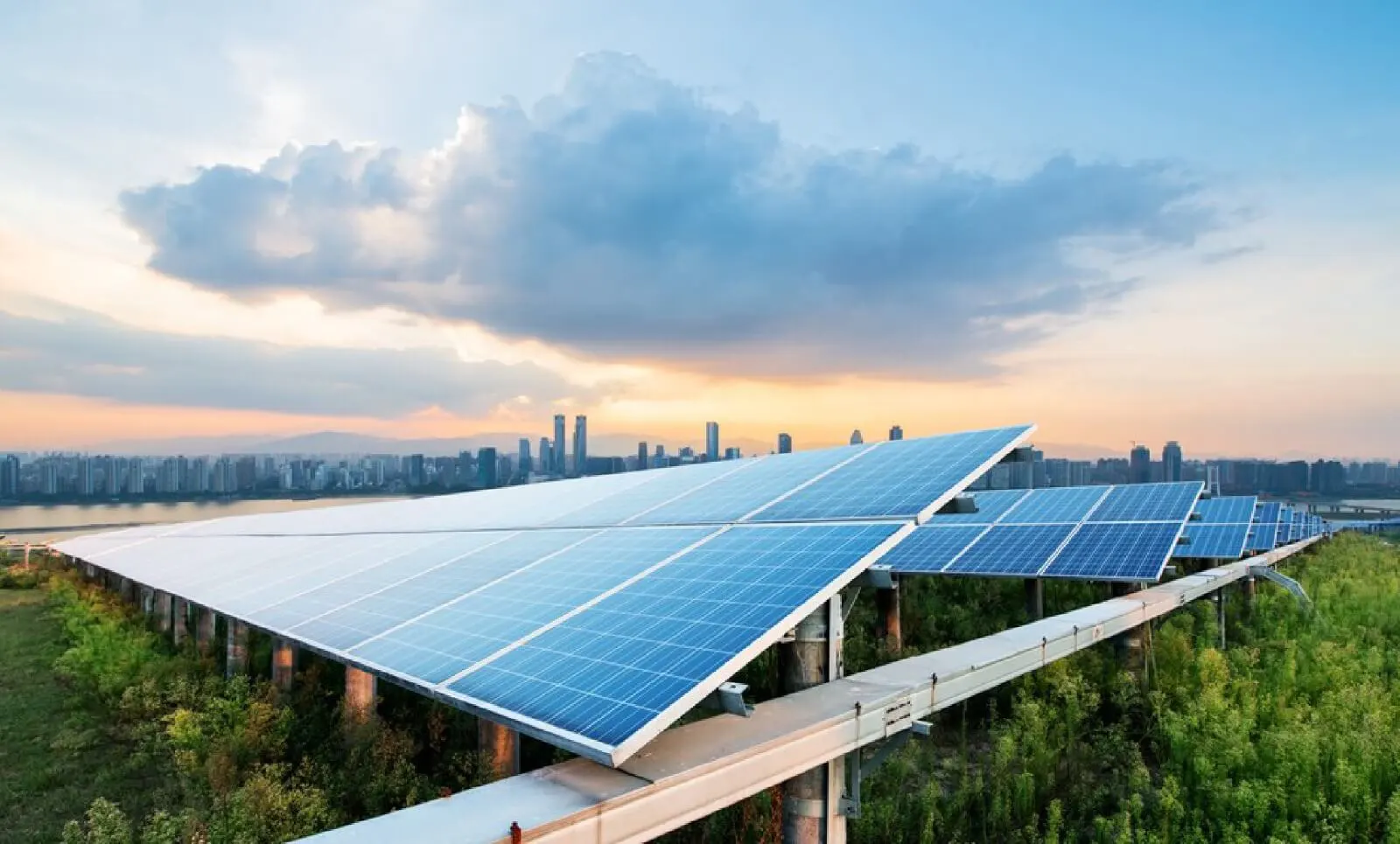 61 GW Solar Capacity Currently Under Implementation in India