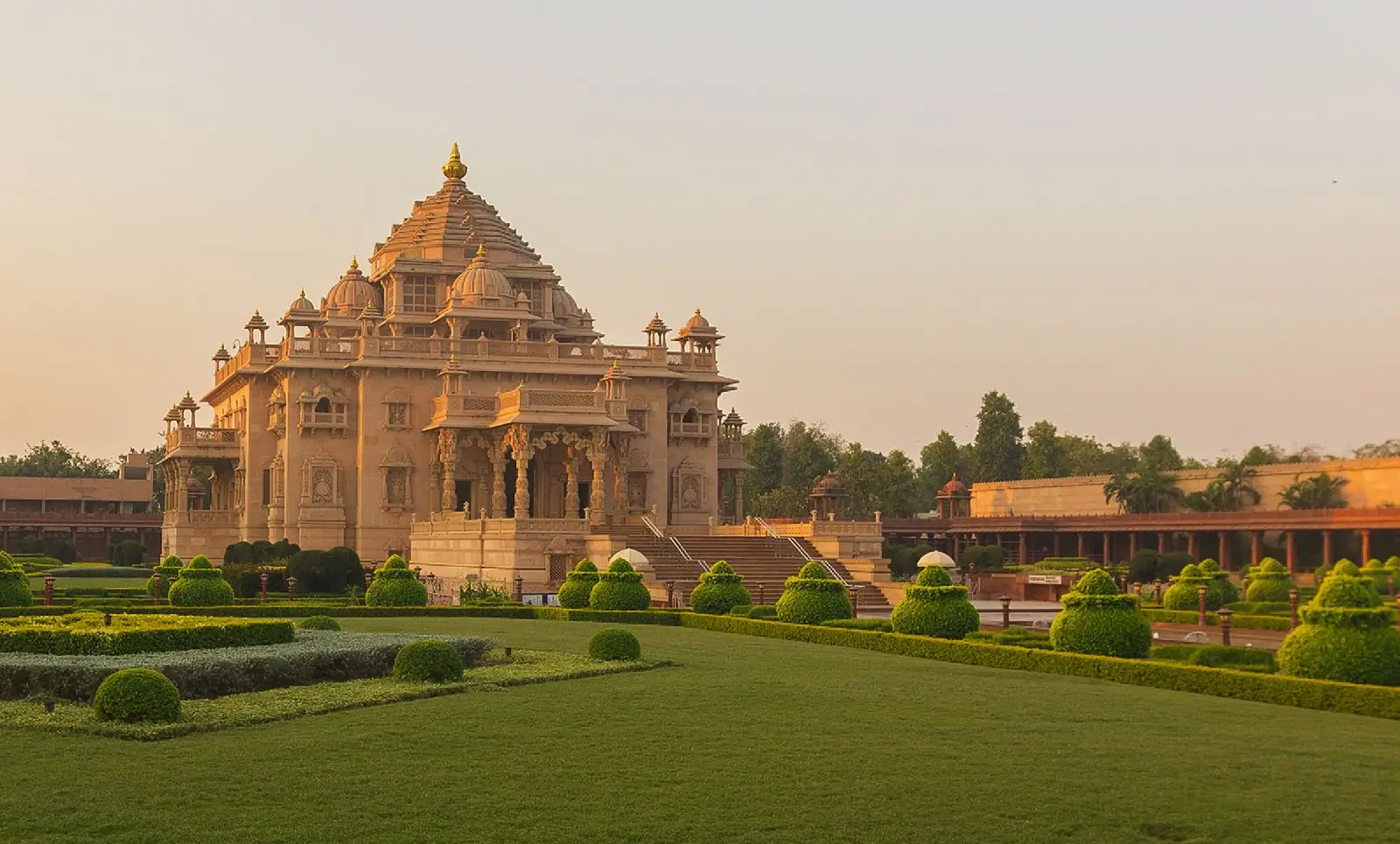 SJVN Bags a 100 MW Solar Power Project in Gujarat