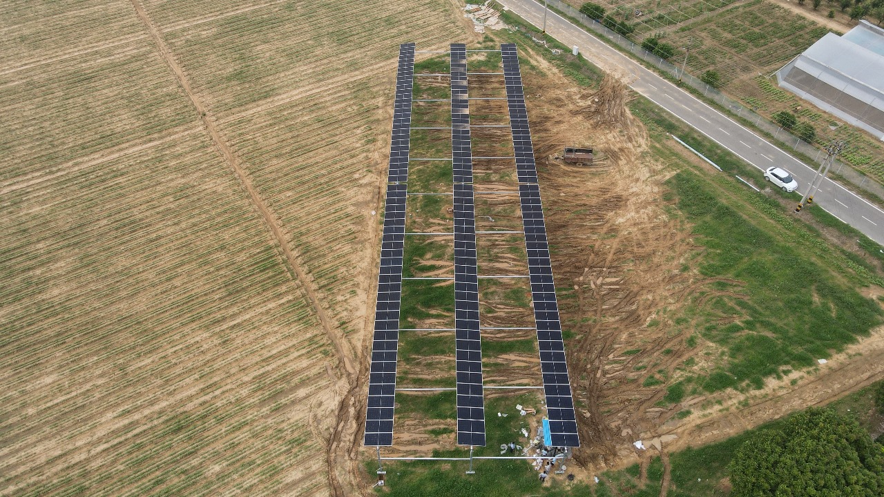 Solar tracker system maximizing land use efficiency